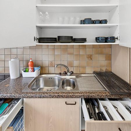 Cozy 2 Bedroom Apartment In Zürich Eksteriør bilde